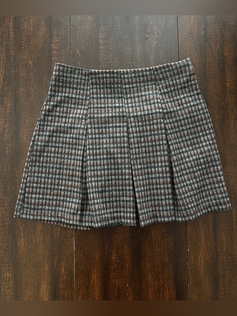 Preppy Max Studio Pleated Mini Skirt